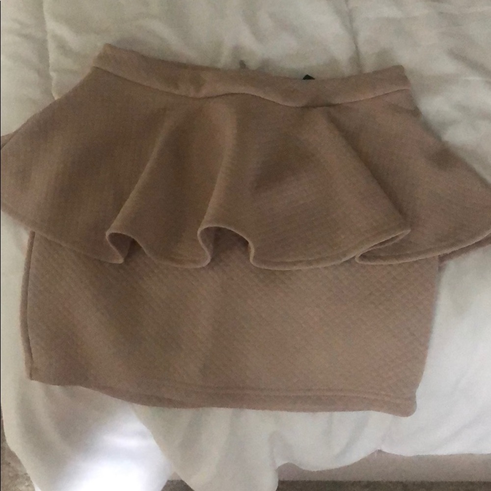 Peplum skirt
